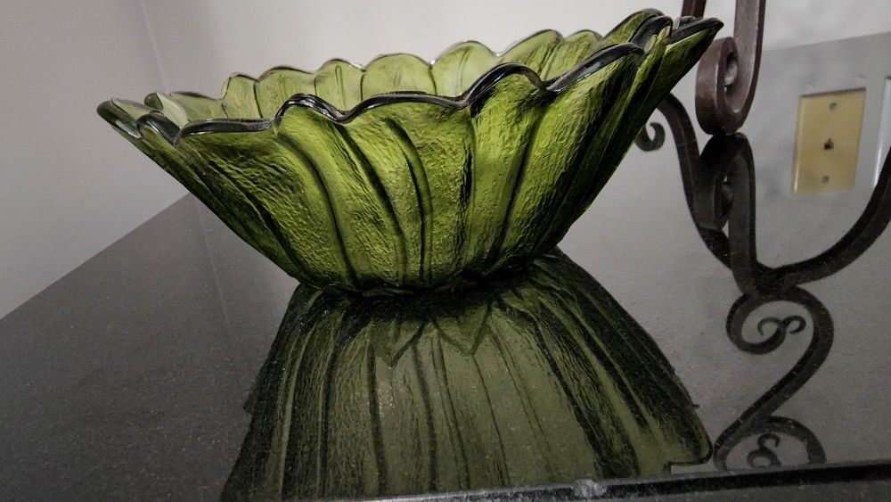 Antique Green Glass Dish Shapped Like A Flower