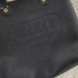 Feed Cross Body Bag
