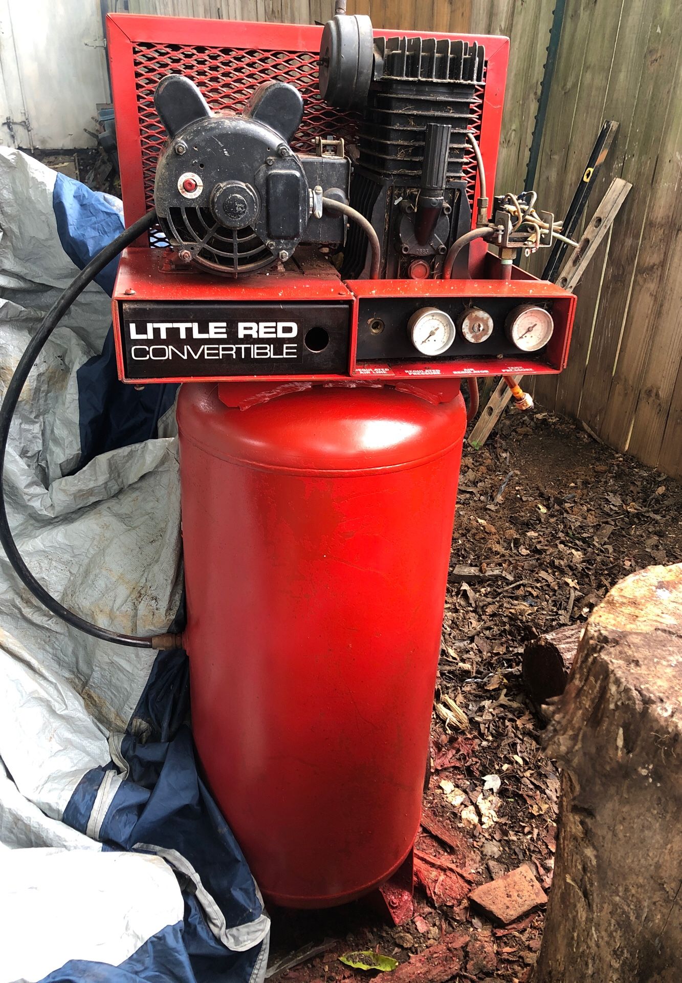 SNAPON Little Red convertible air compressor / with air dryer 800 for Sale in Gibsonville, NC