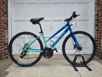 SCHWINN 700c/28" CIRCUIT HYBRID WOMEN BIKE 21 SPEED, DISC BRAKES BLUE/TEAL GRADIENT S8123TGA
