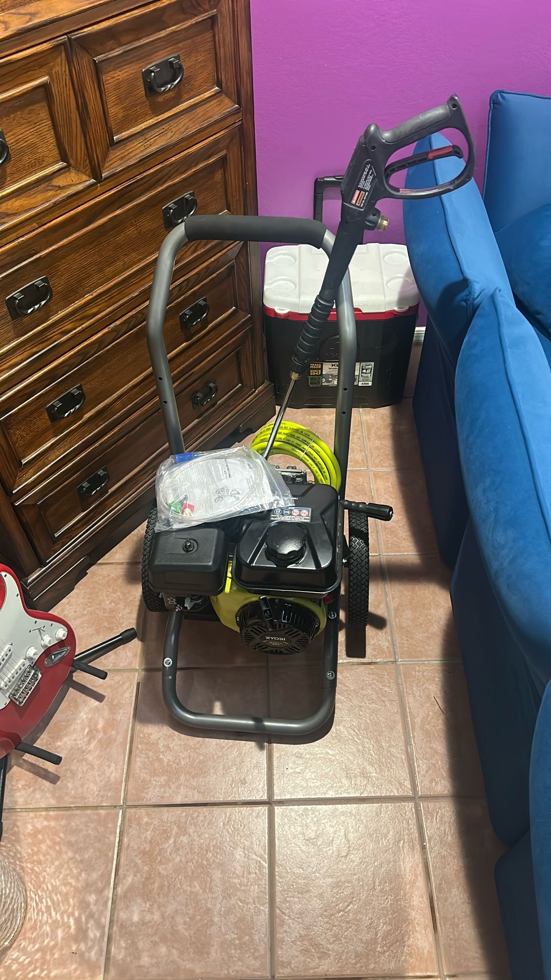 Gas Powered Pressure Washer (Tested)