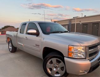 Silverado, 2011 título limpio Silverado, 2011 título limpio