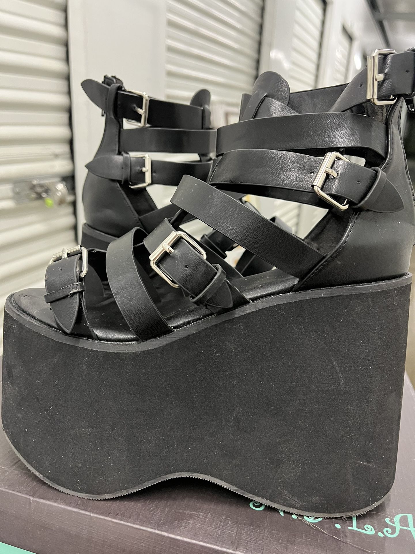 NYLA Black Platform Wedge Sandals