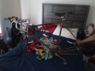 Hyper summit bike