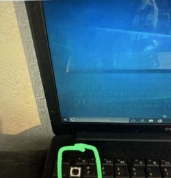 HP Presario Windows 20 Professional Laptop