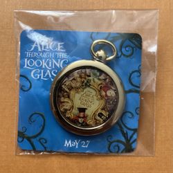 DISNEY ALICE THROUGH THE LOOKING GLASS 2016
