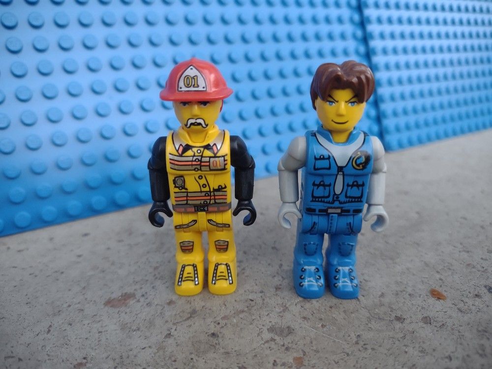 Lego Jack Stone Fire Squad Minifigure Bundle