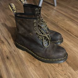  Brown Dr Martens