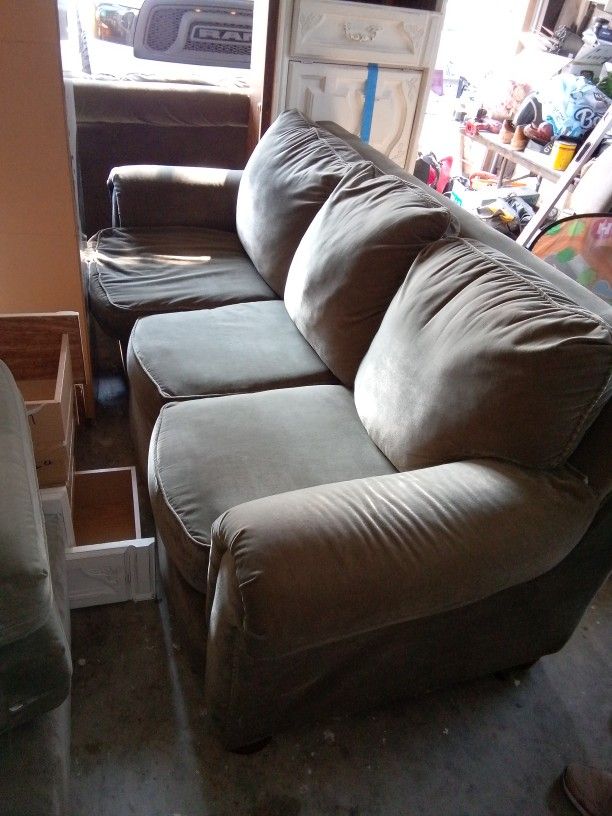 Sofa Set