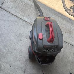 Wet dry vacuum
