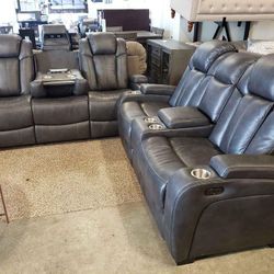 New In Box Ashley Furniture Turbulence Power Reclining Sofa And Loveseat