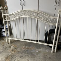 Full Size Bed And Frame