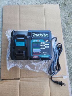 Makita Xgt 40v Rapid Charger