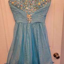 Prom/Formal/Semi-formal Dress