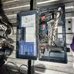 TOOLS AND TOOLS IN BOXES 