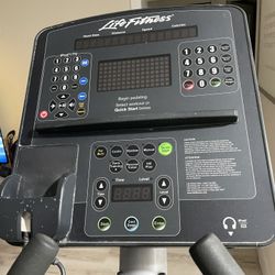 Life Fitness(must Sell)