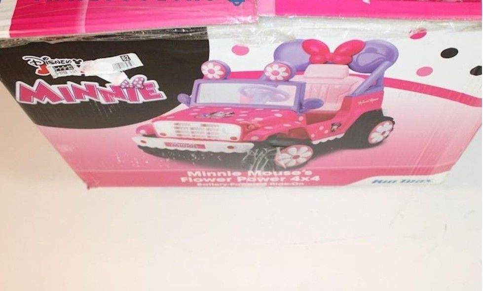 Kid Trax 6V Minnie Mouse Flower Power 4x4 Powered Ride On