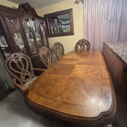 Antique Table And Furniture With Mirror 