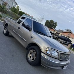2004 ford F150 Heritage