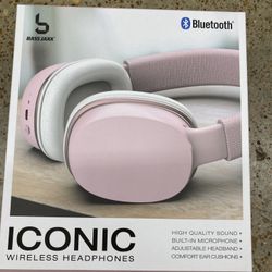 NWT Bluetooth wireless headphones