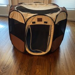 Medium Sized Play Pen For Small Breed Animals