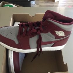 Men’s Air Jordan 1 Mid size 12
