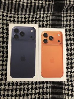 Apple iPhone 17 pro max Or 17 Pro Unlocked Bonus New Case & Screen Protector I Can Deliver Now