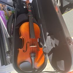 New Student Violin In Hard Case