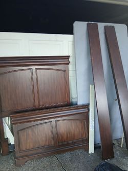 Wood Sleigh Bed Frame with Rails and Slats