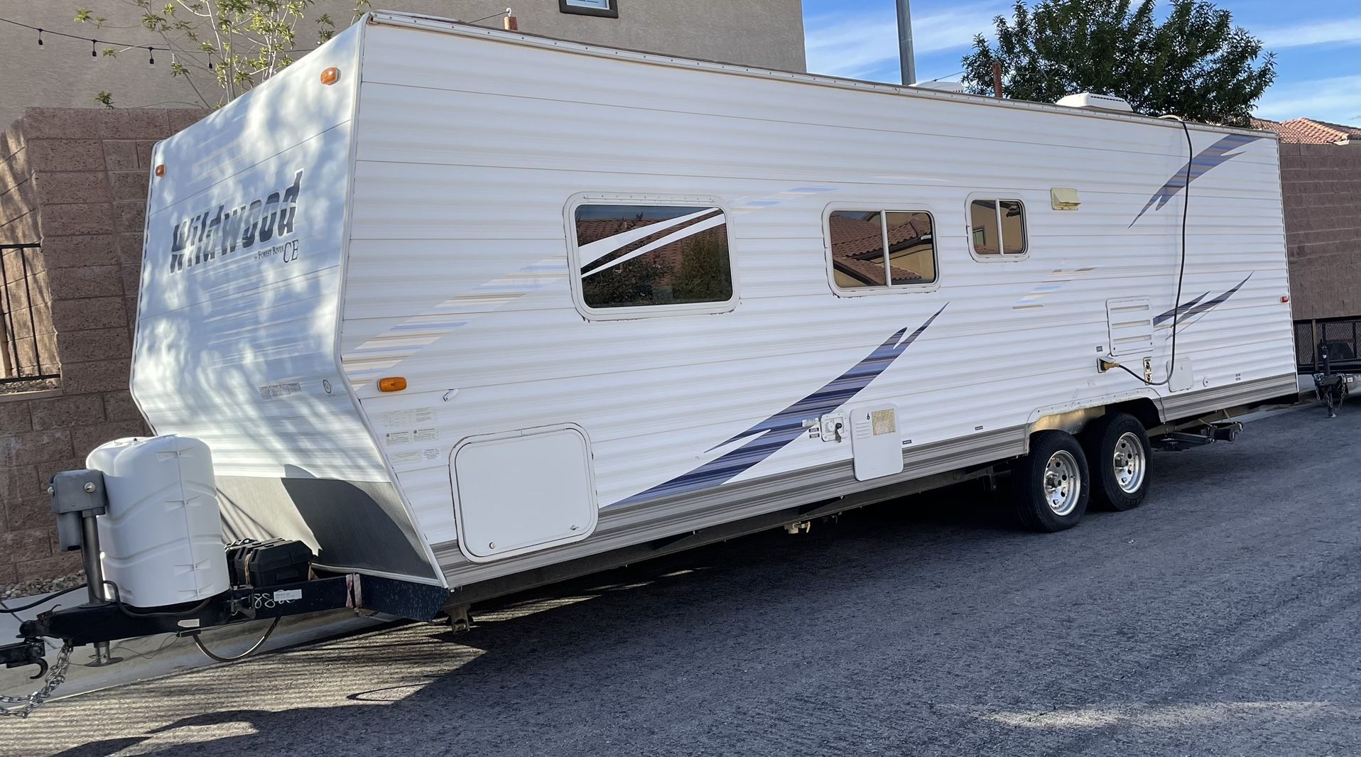 2010 Rv 2010 Forest River Wildwood for Sale in Henderson, NV - OfferUp