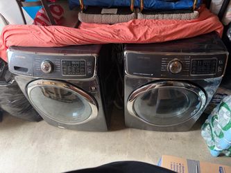 Washer/Dryer Stackable (Gas)