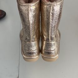 Ugg Boats - Size 7