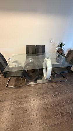 🔥 MOVING SALE – Everything Must Go! 🔥