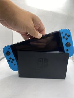 Nintendo Switch Neon Blue Console + Dock Switch 1 Handheld  switch 1
