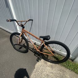 SE Blocks Flyer 26-inch BMX Freestyle Bike-Orange Camo