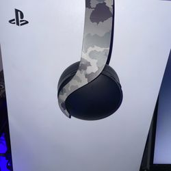Ps5 With $100 3D Sony Headset New 1GB