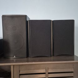 Bookshelf Speakers R+L & Center