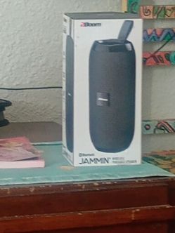 2Boom Bluetooth Speaker
