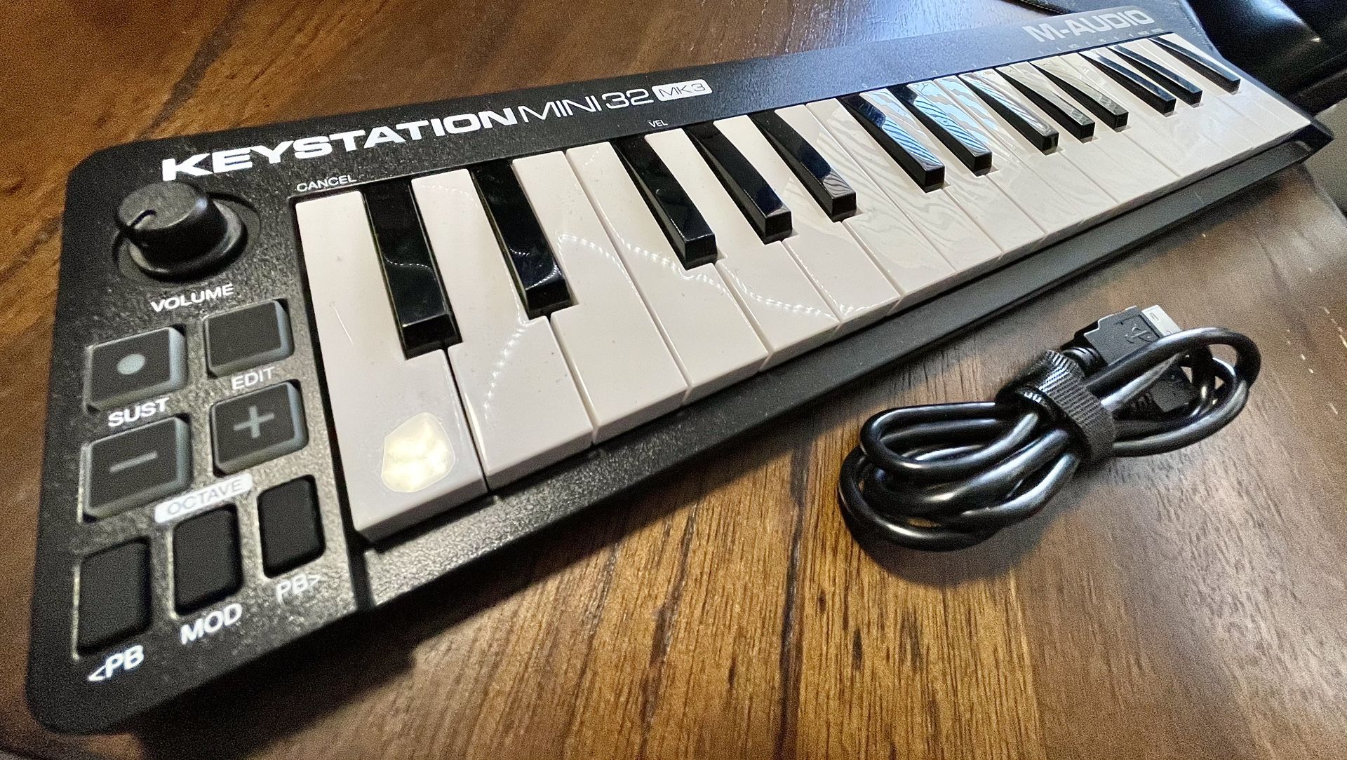 M-Audio (MK3) Mini Keystation