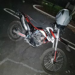 Italica Terra 250cc Streel Legal Dirt Bike 