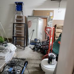 Fram Less Bathroom Mirror. No Stain