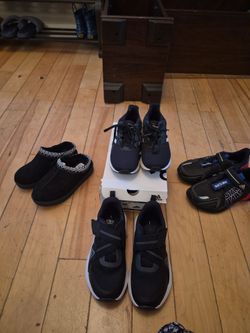 4 pairs Boys shoes size 13 and 1