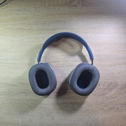 Airpods Max's 