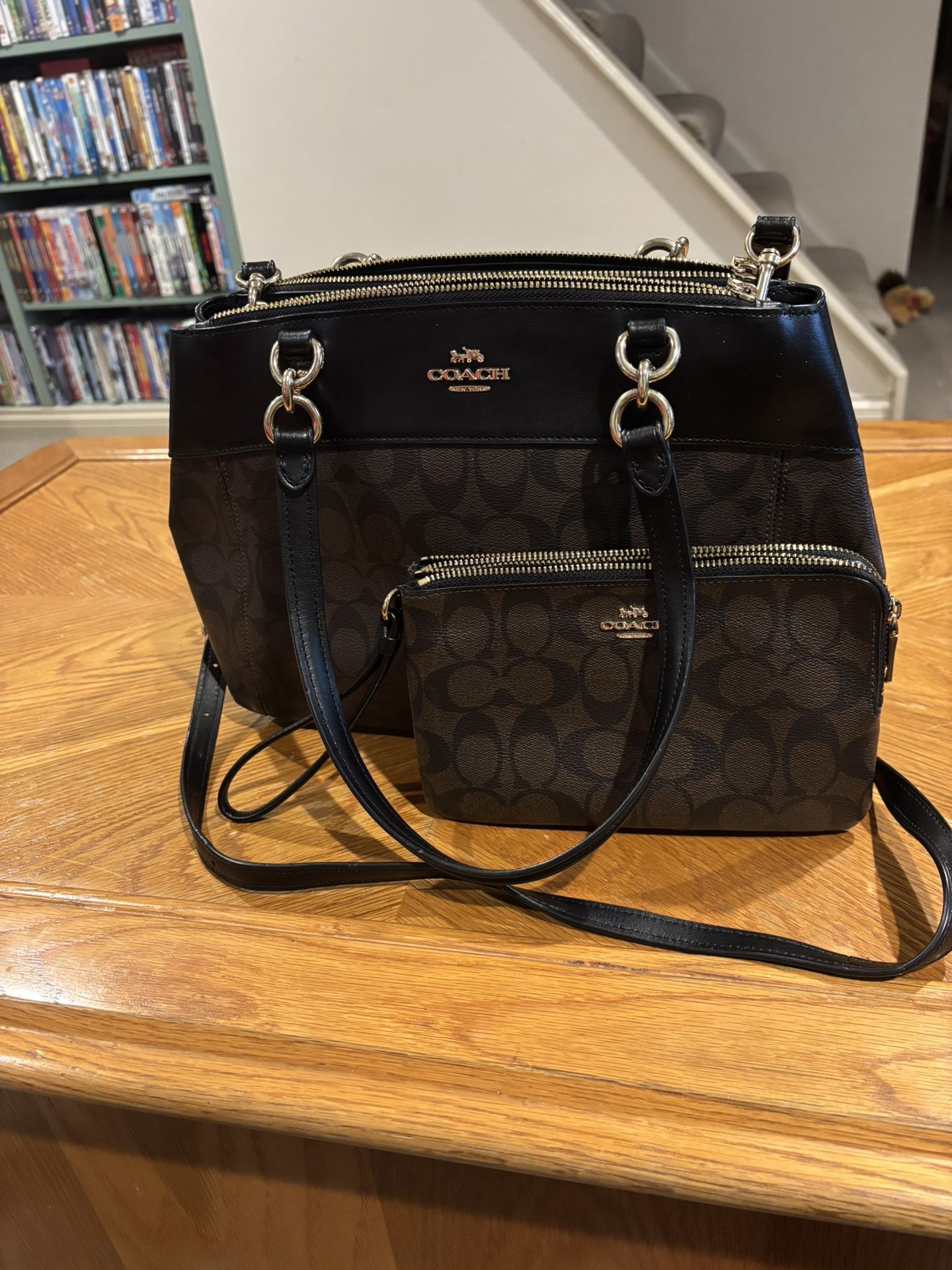 Coach Crossbody W/Matching Wallet