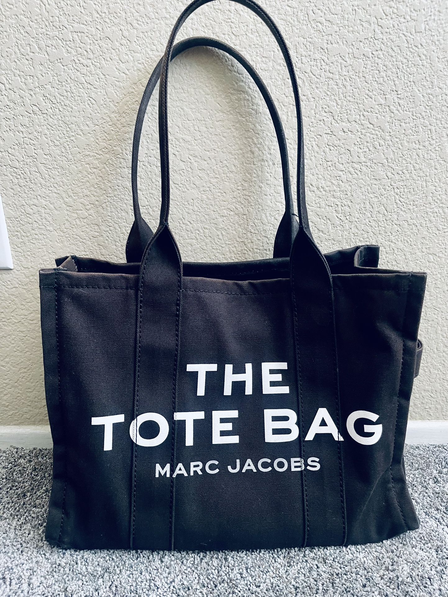 Marc Jacobs The Tote Bag (2)
