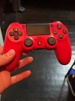 PS4 controller