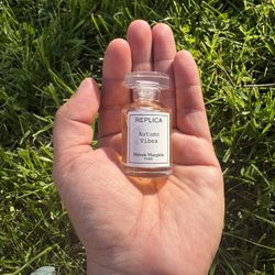 Maison Margiela Eau de Parfum Replica Autumn Vibes Perfume Dabber 7ml