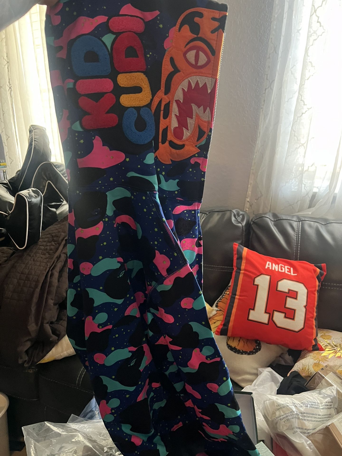 BAPE HOODIE MEDIUM (SPECIAL EDITION) KID CUDI