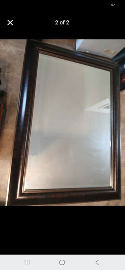 PRACTICALLY NEW KIRKLAND LARGE MIRROR