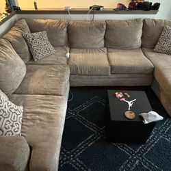 L Shaped couch 